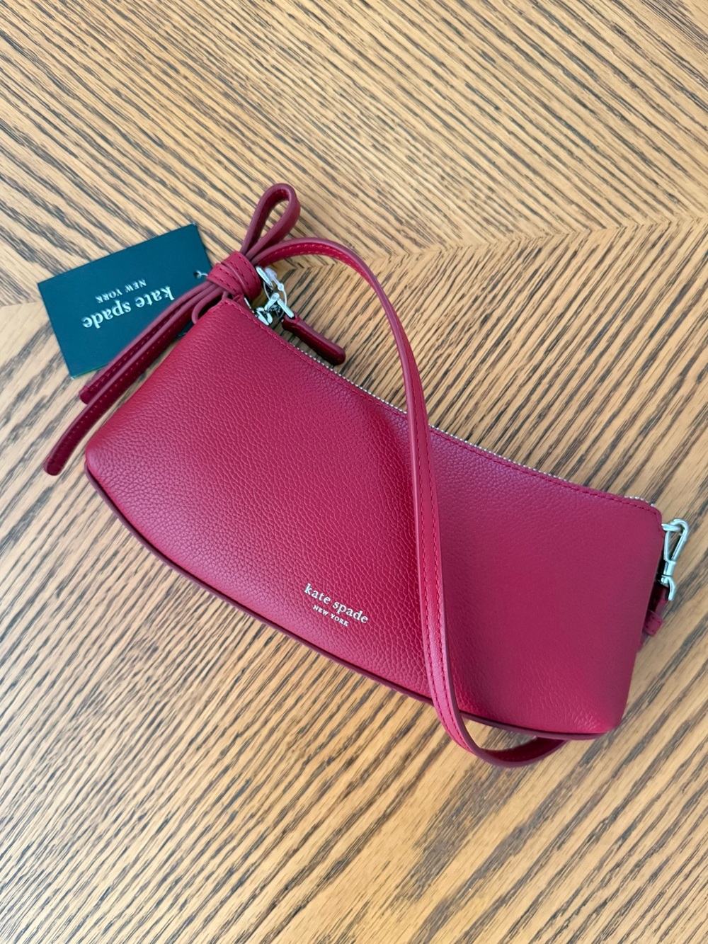 KATE SPADE Loop Pebble Leather Bag - Red Jam